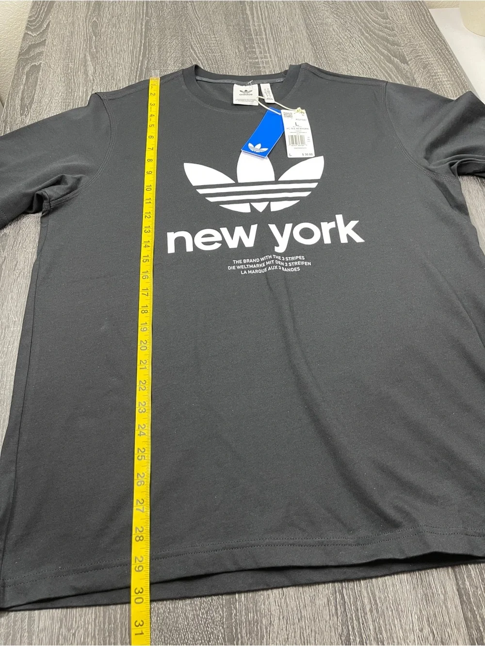 Adidas Originals New York  Black T-Shirt NWT